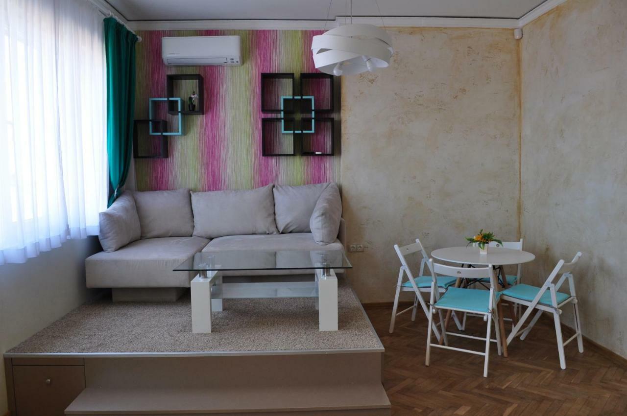 Sofia Central Pretty Apartment エクステリア 写真
